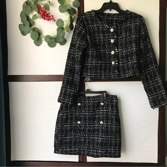 Shein-2-piece black and white plaid tweed suit. - Picture 4 of 6